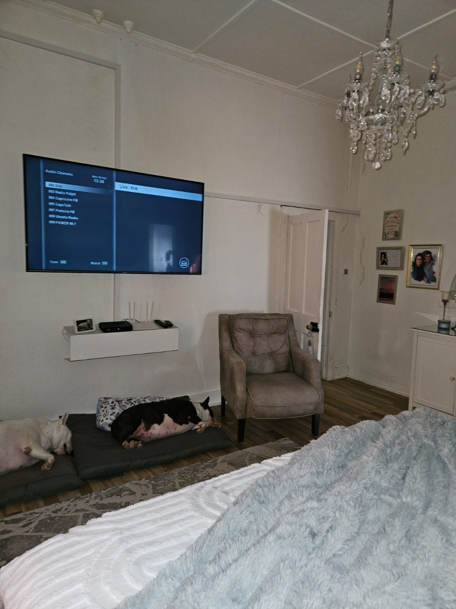 5 Bedroom Property for Sale in Villiers Free State